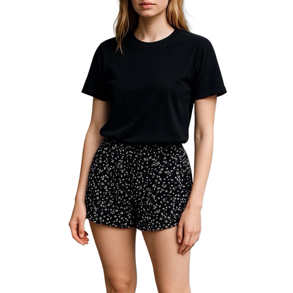 Iron Fist Death Breath Skullz Shorts Women Color Black & White Size S